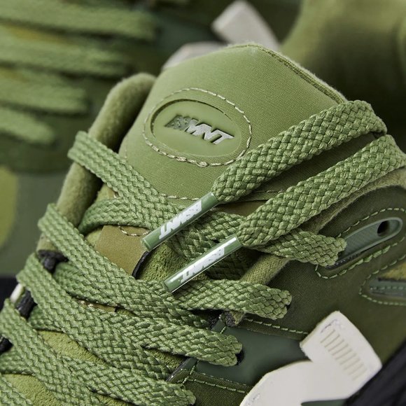 NEW! New Balance 2002R x The Basement Moss Green Sneakers!  11.5  M2002RBB RARE main image 8